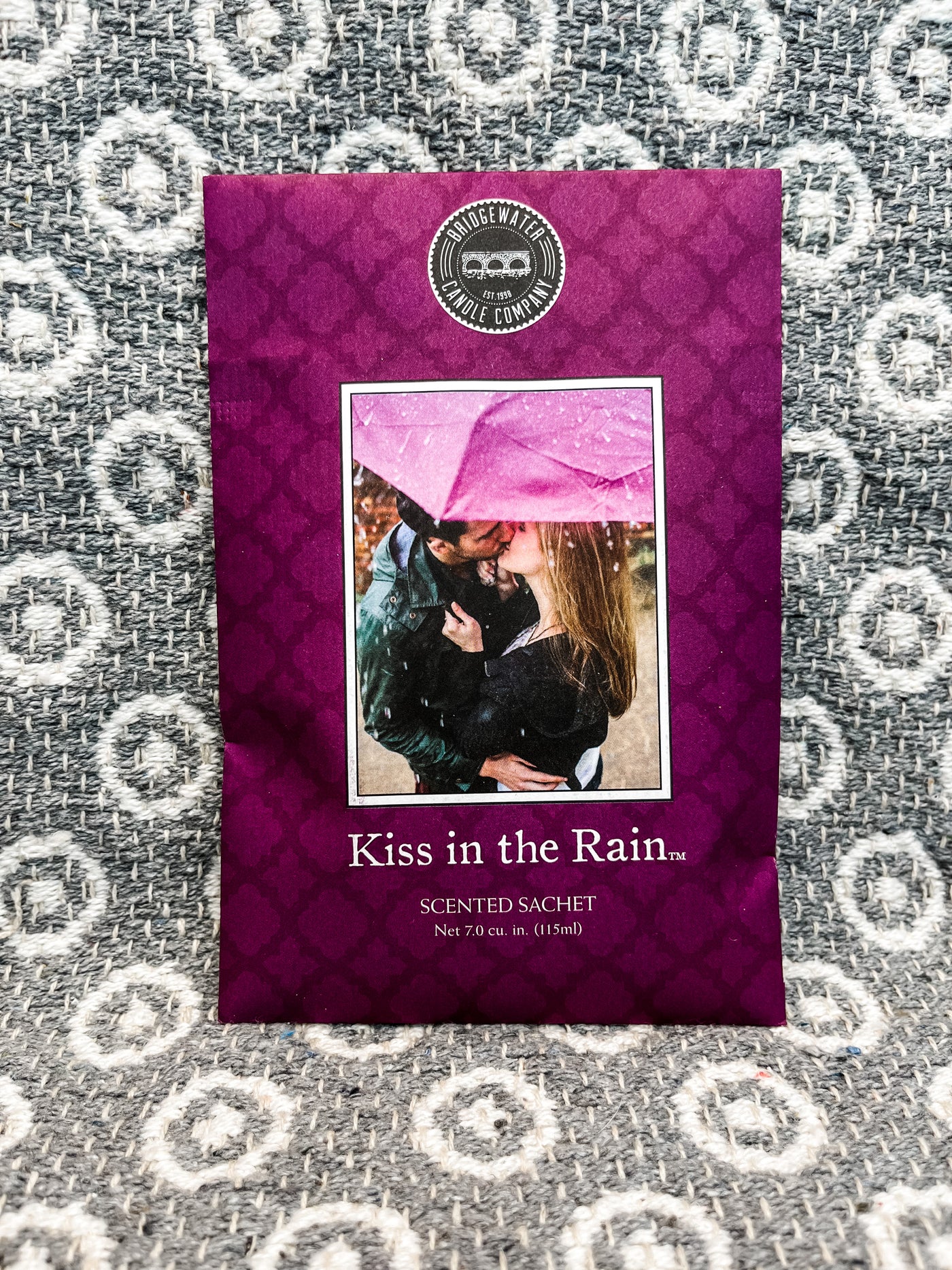 Kiss in the Rain Scent Sachet Packet